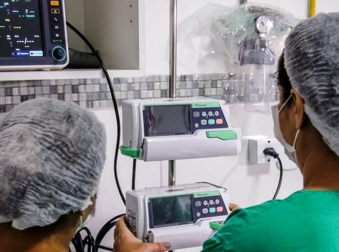 Governo compra mais 80 respiradores e 1,7 milhão de equipamentos de proteção individual