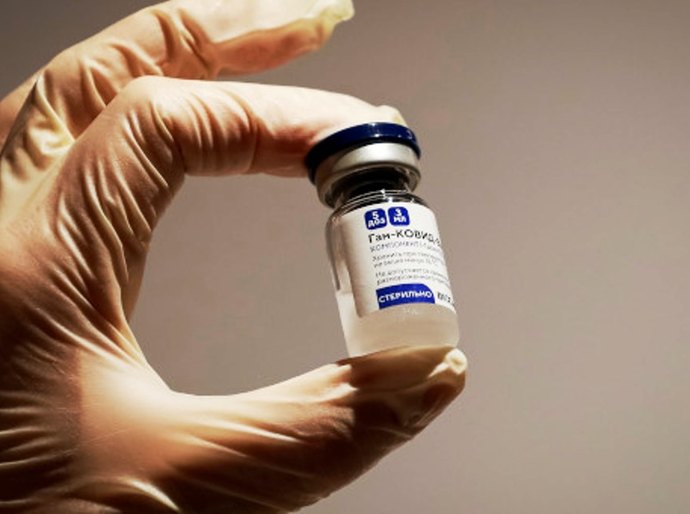 Ministério da Saúde assina contrato de 10 milhões de doses da vacina Sputnik V