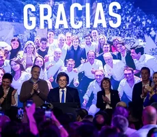 'Grande vitória' de Milei: o que disse imprensa internacional sobre eleição na Argentina