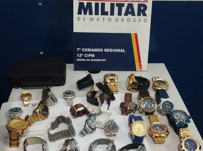 Polícia Militar recupera 30 relógios avaliados em R$ 80 mil furtados de residência de Barra do Bugres, MT