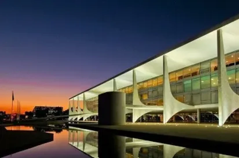 Governo acerta pagamento de R$ 1,69 bilhão em emendas de anos anteriores