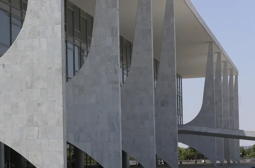 Governo abre processo de reciprocidade contra tarifas dos EUA