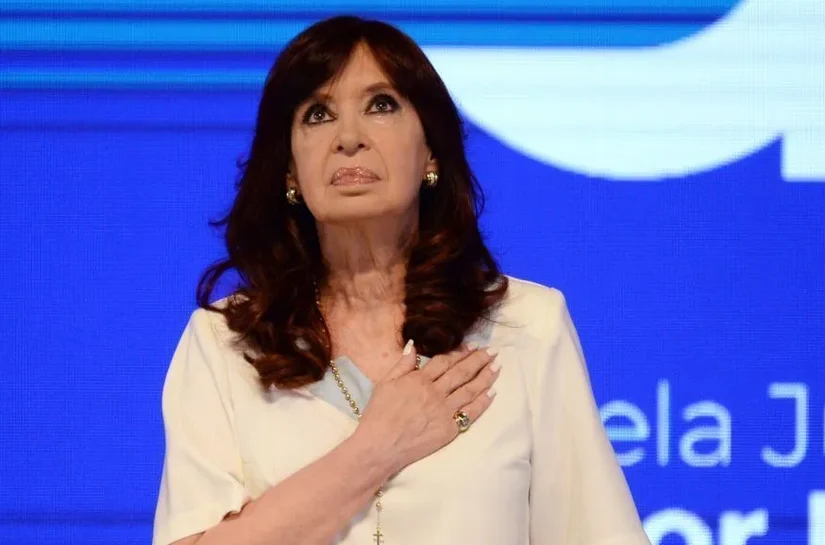 Suprema Corte da Argentina determina prisão de Cristina Kirchner; condenação é política, diz ex-presidente