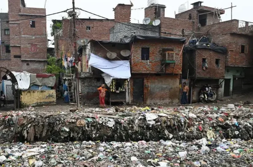 A Índia está cada vez mais rica, mas suas cidades seguem sujas e caóticas. Por quê?