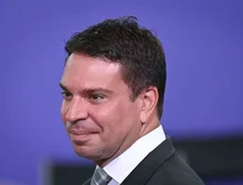 Moraes decreta prisão de Ramagem; o que se sabe