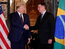 Tratamento a Bolsonaro e Trump é 'contraste marcante' entre Brasil e EUA, dizem jornais americanos