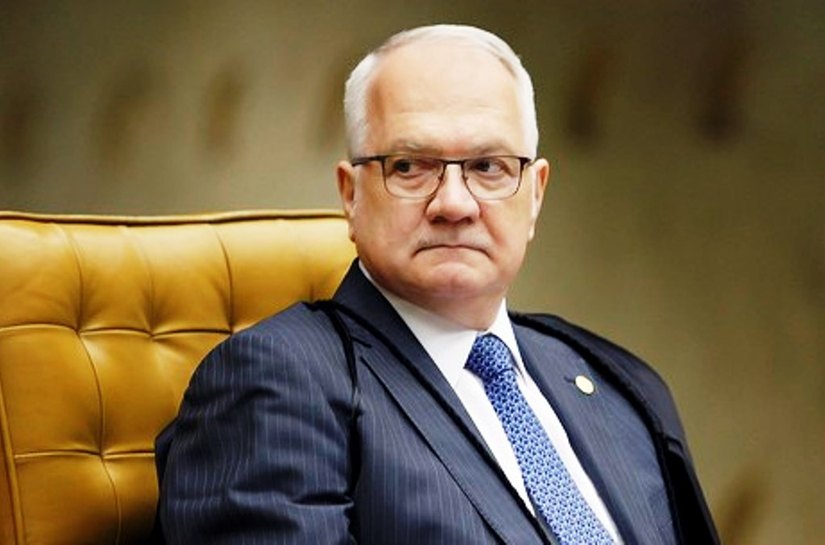 Fachin afirma que suspeição de Moro tem potencial para anular toda a Lava Jato