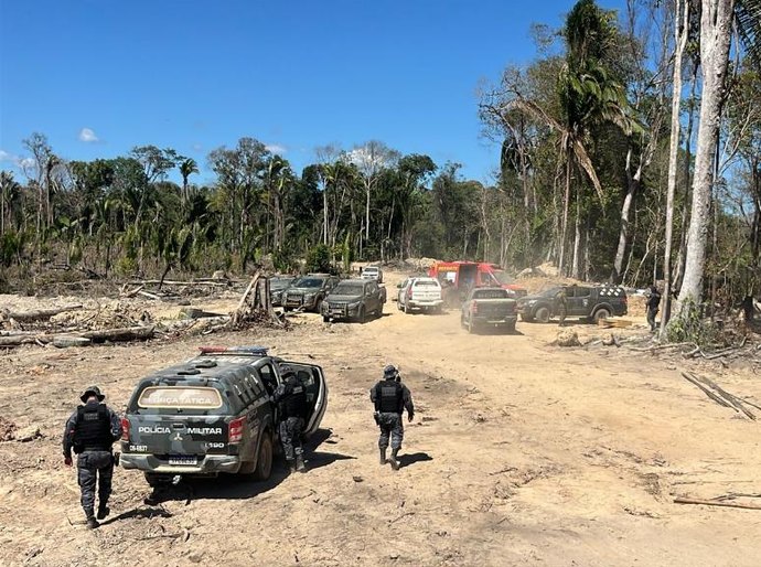 Forças de segurança desarticulam garimpo ilegal em Paranaíta, MT