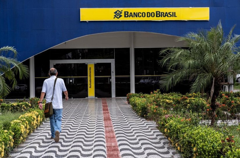 Governo de Mato Grosso paga salário dos servidores estaduais nesta terça-feira, 29