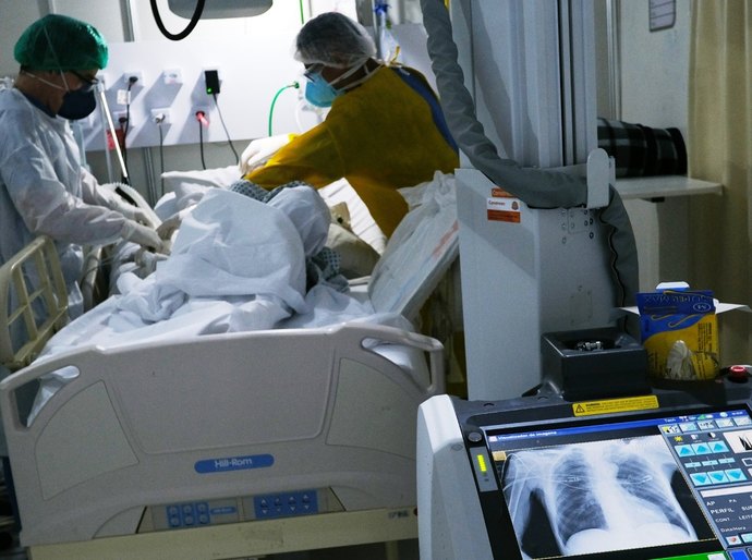 Pandemia do novo coronavírus supera marca de 50 milhões de casos em todo o mundo