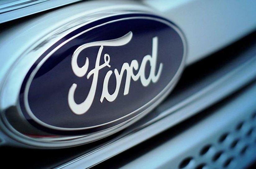 Ford suspende demissões e mantém negociação com trabalhadores