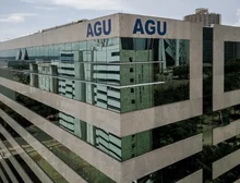 AGU pede suspensão imediata do afastamento de diretor-geral da PF