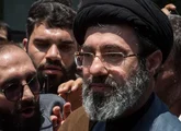 Irã sob um novo Khamenei: a profunda divisão entre os iranianos sobre o futuro do país com novo líder supremo