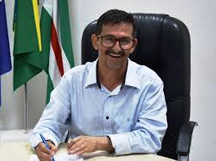 Veja Vídeo e Documento: Dinheiro pelo ralo...Prefeito de Tangará da Serra contrata empresa ‘fantasma’ em VG pela ‘bagatela’ de R$ 3,5 milhões