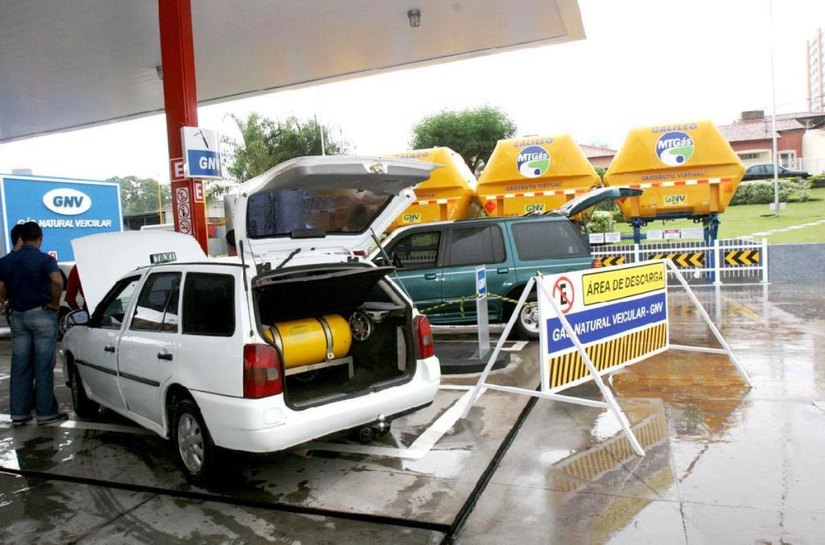 Governo de MT isenta IPVA de motoristas de aplicativo que usam GNV; saiba como solicitar