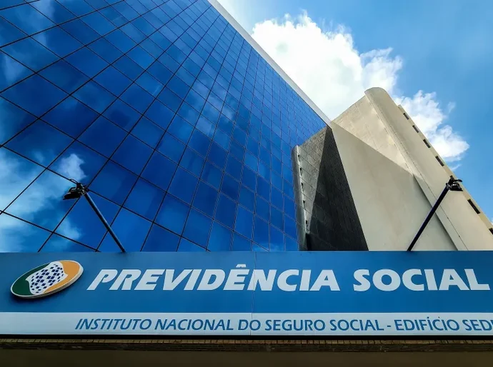 Direção do INSS não cumpriu medidas preventivas para coibir fraude, diz PF