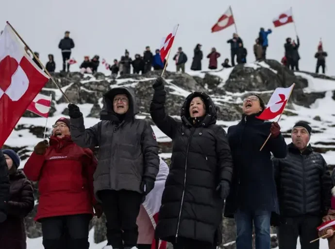 Países europeus fazem reunião de emergência após Trump ameaçar com tarifas por oposição à anexação da Groenlândia