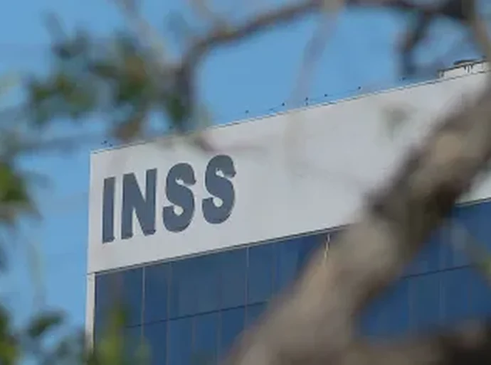 Oposição mira Lupi, irmão de Lula e ministros em pedidos na CPMI do INSS