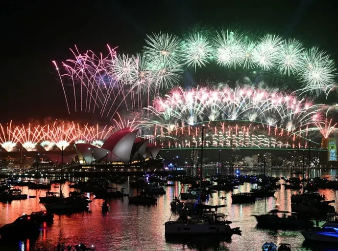 Em imagens: O Ano Novo é recebido em todo o mundo