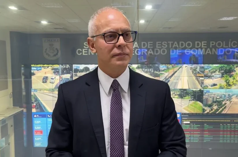 'Não há preocupação com investigação paralela', diz secretário de segurança