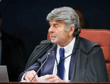 Fux vota para anular julgamento de Bolsonaro no STF; o que acontece agora?