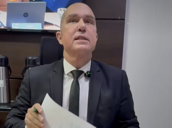 Crise explode em Várzea Grande: renúncia de Tião reacende histórico de guerra entre prefeitos e vices