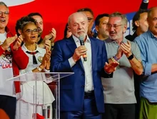 Lula diz carregar nas costas 'promiscuidade que ficou estabelecida' no STF