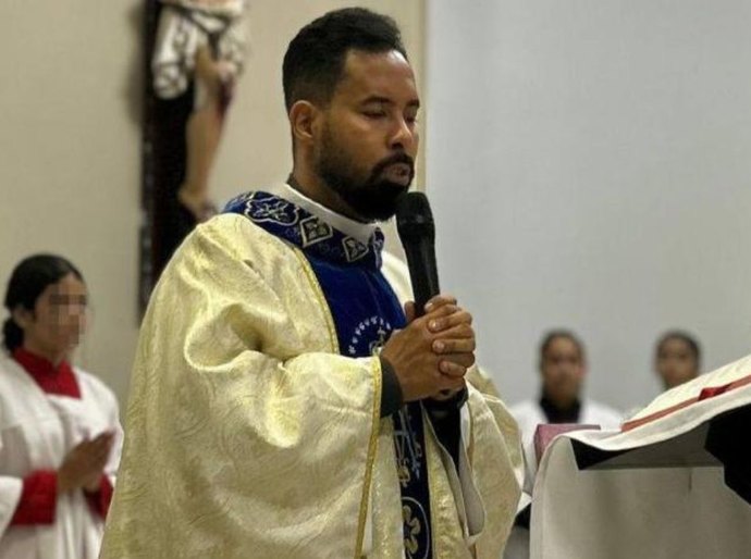 Escândalo na casa paroquial: Igreja afasta padre e põe ancião de 76 anos no comando da paróquia