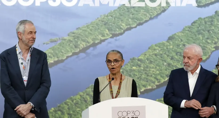 Alemanha dará 1 bilhão de euros para florestas tropicais, diz Marina