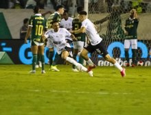 Com dois a menos, Corinthians arranca empate com o Palmeiras na Arena Barueri