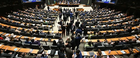 Câmara aprova PL dos minerais críticos com governo forte e sem veto prévio