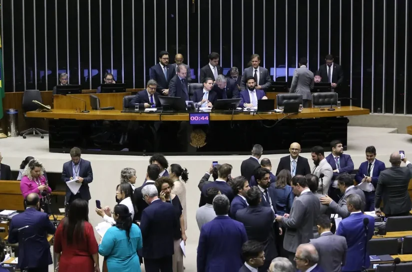 Câmara aprova texto-base de MP que institui o Auxílio Gás do Povo