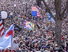 Manifestações anti-Trump reúnem milhões nas ruas de cidades dos EUA