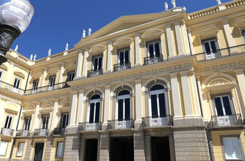 Cinco anos após incêndio, Museu no Rio busca restauração e modernidade