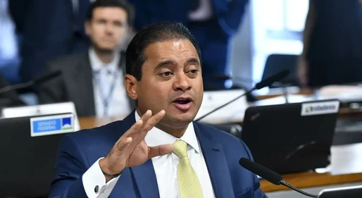 Senador Weverton Rocha é alvo da PF em operação sobre fraudes no INSS