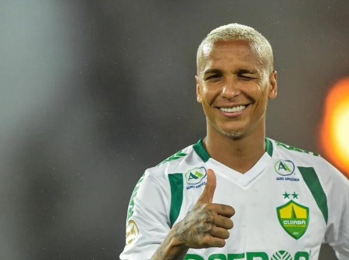 Deyverson, do Cuiabá, foi o jogador “mais boa praça” do brasileirão em 2023, diz pesquisa Uol; Gabigol o mais chato