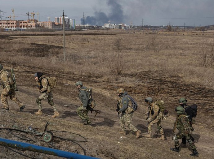 Ucrânia: combate se alastra nos arredores de Kiev