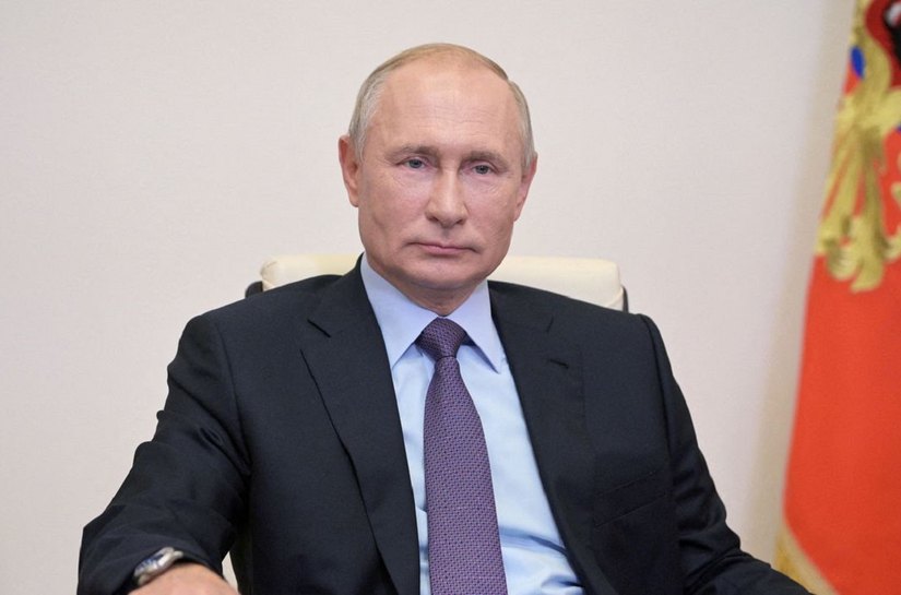 Putin diz para Ucrânia parar de lutar em meio a pedidos de cessar-fogo