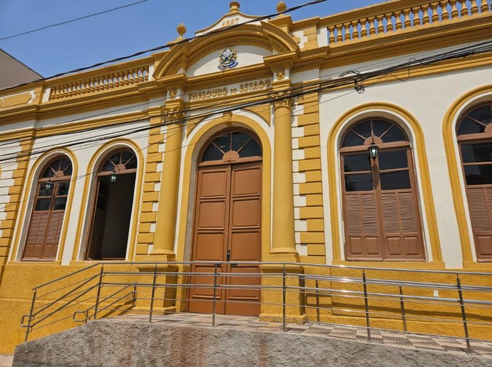 Juliana Borges, mulher do engenheiro Archimedes Pereira Lima Neto, é condenada por desviar verba de museu em MT