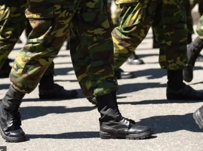 Como militares serão afetados por corte de gastos proposto pelo governo