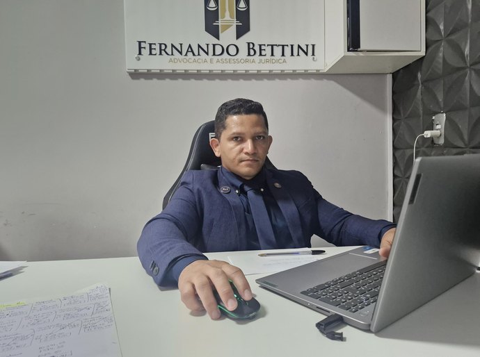 Advogado aciona Justiça em defesa de servidores sufocados por dívidas impagáveis