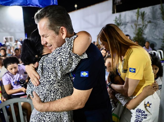 DA MOTO À CASA PRÓPRIA: professora diz que salário no Estado mudou sua vida e emociona Mauro em Rondonópolis,MT