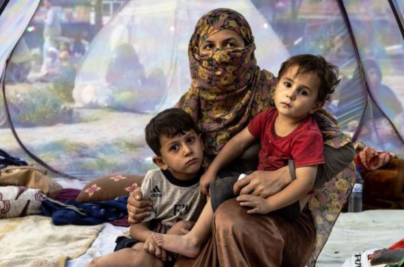 Afeganistão: o drama dos que fogem da ofensiva do Talebã