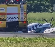 Veja Vídeo: Avião aterriza fora da pista durante pouso no aeroporto Marechal Rondon em VG