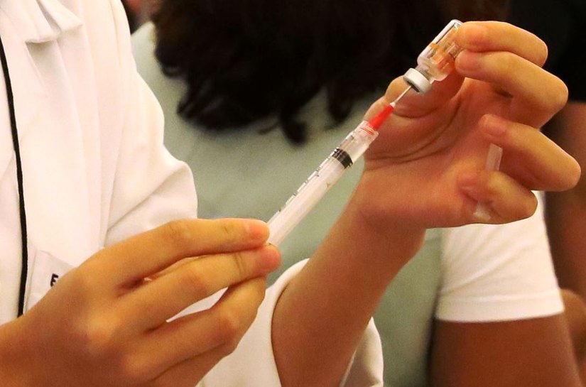 Mais de 69 milhões não tomaram 1ª dose de reforço contra covid-19
