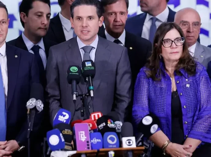 Governadores surpreendem Hugo e Derrite ao pedir mais 1 mês a PL Antifacção