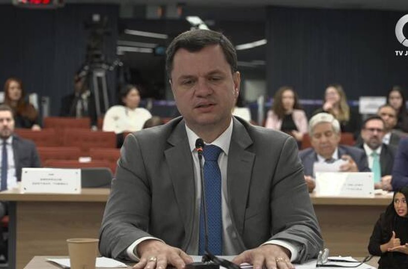 Torres diz que 'minuta do golpe' é 'minuta do Google' e tinha erros de concordância: 'Nem me lembrava'