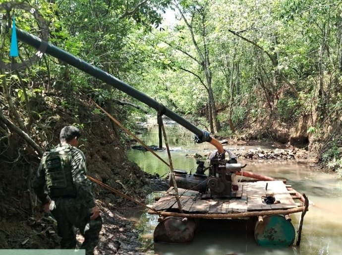 Sema-MT desmonta garimpo ilegal na nascente do Rio Paraguai