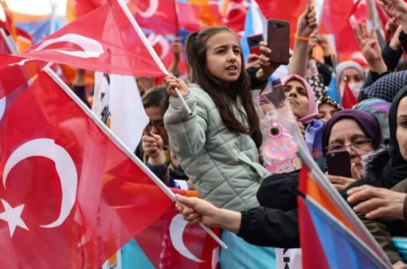 As 'duas visões opostas' que marcam corrida presidencial na Turquia