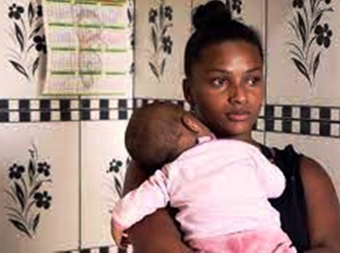 'Minha filha nasceu desnutrida': 10 milhões de crianças sobrevivem em famílias com R$ 300 por mês
